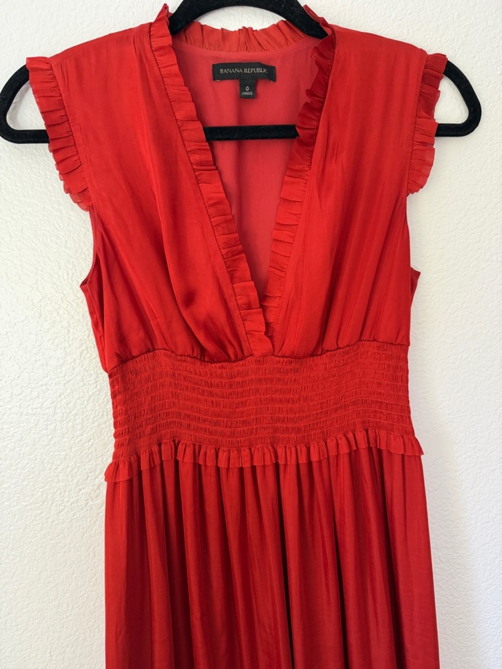 Banana Republic Crimson Ruffled High-Low Maxi Dress - Picture 3 of 7